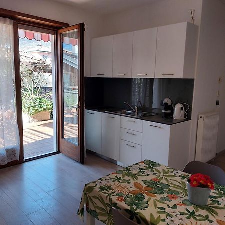 Appartamento La Terrazza Arco Buitenkant foto